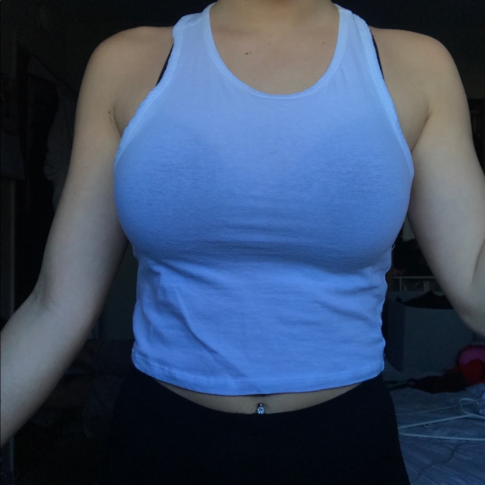 White crop tank top